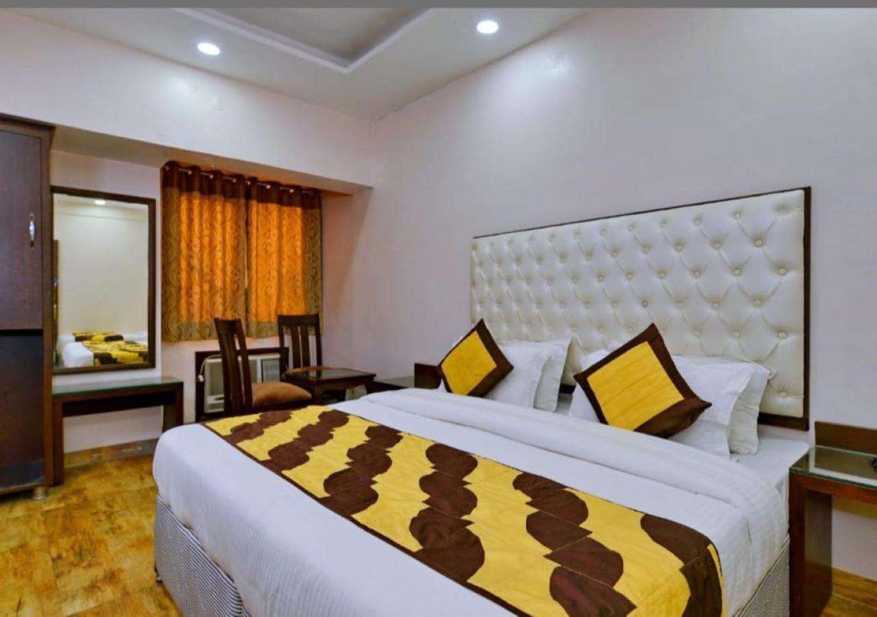 Hotel I Stay & Revels Near New Delhi Railway Station- By Ap Singh Hotels Exterior photo