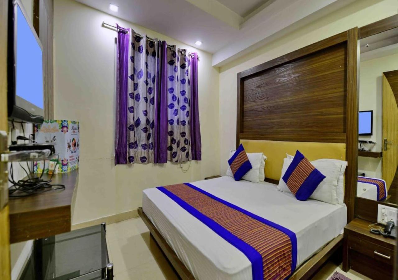 Hotel I Stay & Revels Near New Delhi Railway Station- By Ap Singh Hotels Exterior photo