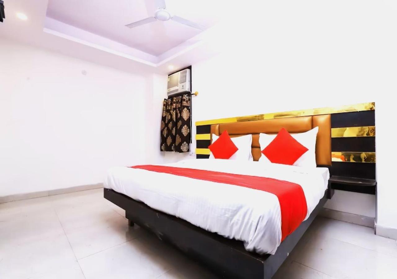 Hotel I Stay & Revels Near New Delhi Railway Station- By Ap Singh Hotels Exterior photo