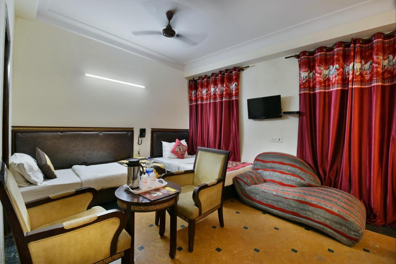Hotel I Stay & Revels Near New Delhi Railway Station- By Ap Singh Hotels Exterior photo